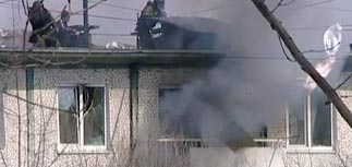 Во Владивостоке взята штурмом квартира с бандитами - трое убитых 