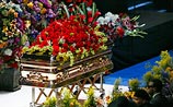 "Последнее шоу" Майкла Джексона. Гроб с его телом выставили в Лос-Анжелесе