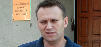 Адвокаты: показания против Яшина и Навального выжимают с помощью "зоны с петухами"