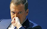 Медведев знает, что раздражает всех россиян. Он подвел итог году работы премьером