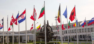 Россия готовится к встрече с НАТО из-за "резкого ухудшения ситуации" на Украине