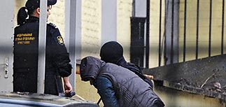 Суд арестовал пятерых фигурантов по делу Немцова