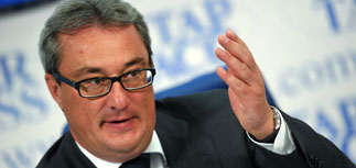 Опубликовано видео обыска у Гайзера: часы, деньги, документы на офшоры