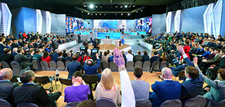 СМИ: Участников прямой линии с Путиным привезли в Москву обманом