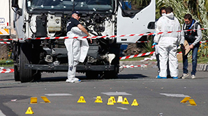 У террориста из Ниццы нашли связи с радикальными исламистами