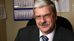 Зампред Заксобрания Петербурга Солтан погиб в ДТП на трассе. Пять человек пострадали