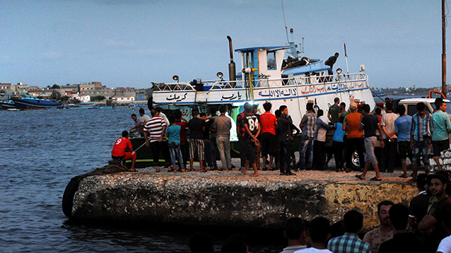 В Средиземном море потерпело крушение судно с мигрантами