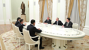 Путин встретился с иностранными покупателями акций "Роснефти"