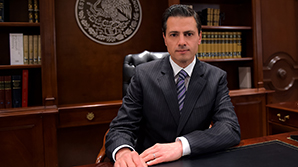 Президент Мексики отменил поездку в США из-за решения Трампа о возведении стены