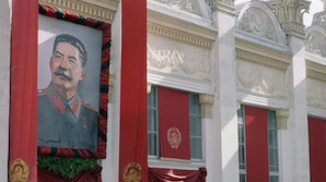 Режиссер "Смерти Сталина" о впечатлениях русских от фильма: "Он смешной, но правдивый"