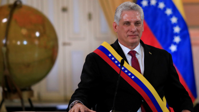 На Кубе под контролем Рауля Кастро начали переписывать конституцию