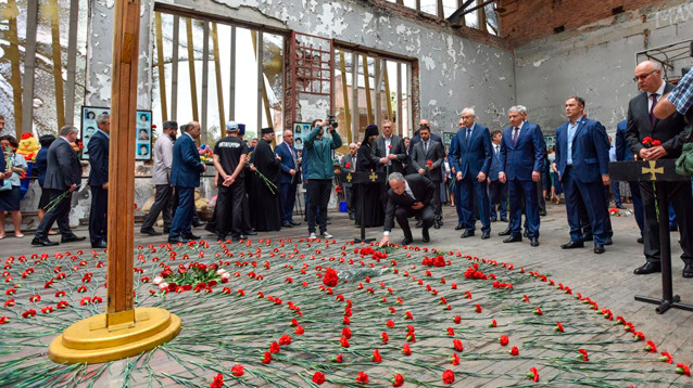 В Кремле сообщили, что в графике президента нет мероприятий в память о трагедии в Беслане В Кремле сообщили, что в графике президента нет мероприятий в память о трагедии в Беслане
