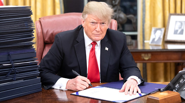 Трамп анонсировал депортацию из США миллионов мигрантов на следующей неделе