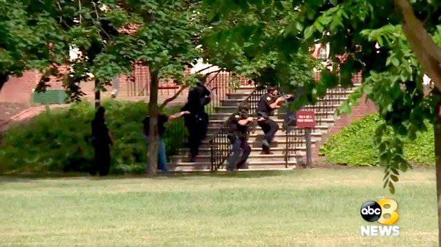 В Вирджинии 40-летний обиженный муниципальный служащий расстрелял в офисе коллег: 12 убитых (ФОТО, ВИДЕО)