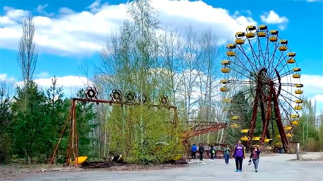 Владимир Зеленский решил превратить Чернобыль в "туристическую Мекку" и "территорию свободы"