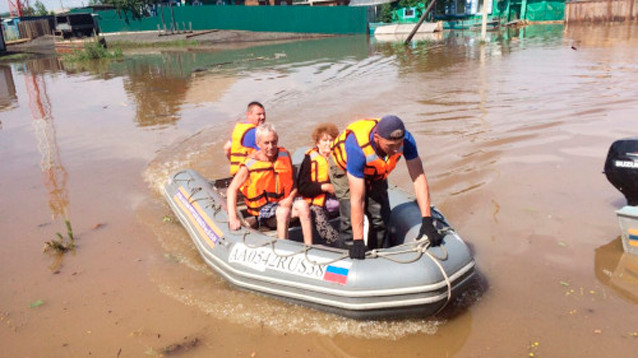 Из-за угрозы нового подтопления в иркутском Тулуне началась новая эвакуация