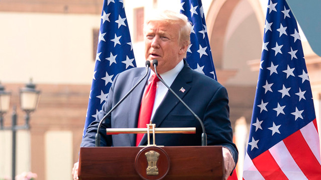 Трамп пригрозил ввести новые "серьезные санкции" за покупку нефти у Венесуэлы