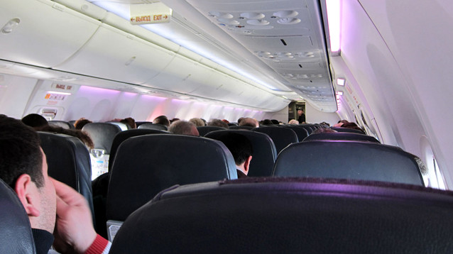 Крупнейшие авиакомпании в апреле резко подняли цены на билеты