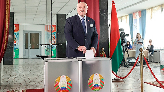 Лукашенко заявил, что договорился с Путиным о судьбе задержанных россиян