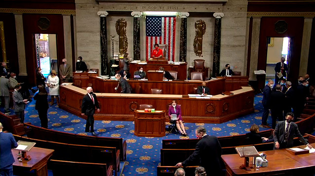 В Палате представителей США обсуждают резолюцию об импичменте Трампа