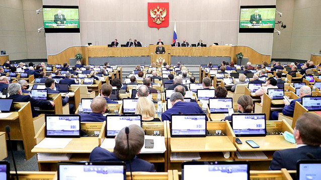 Уже год Госдума принимает законы без необходимого кворума, сказал депутат от ЛДПР