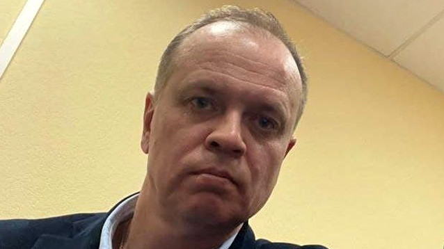 Суд назначил адвокату Павлову запрет определенных действий, лишив его связи и интернета