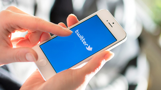 Роскомнадзор частично отменил замедление Twitter, пригрозив замедлить Facebook и YouTube